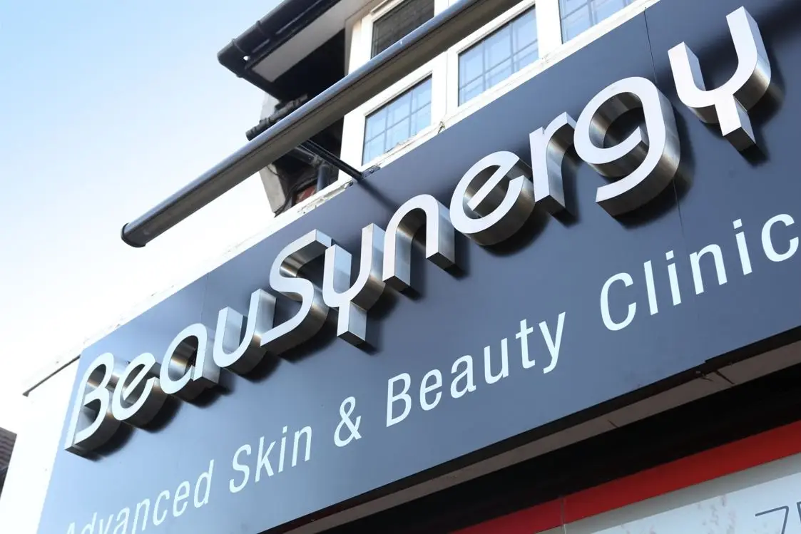 beauty-business-sign