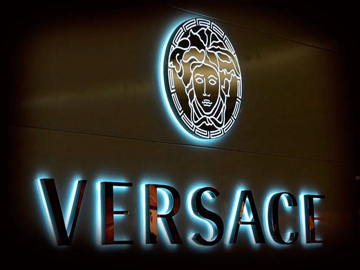 versace-back-lit-sign
